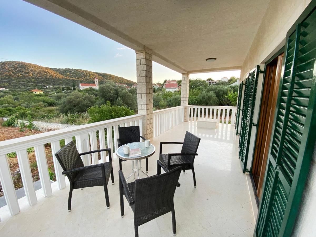 Apartment Arka Vinisce Exterior foto